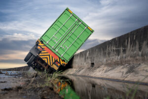 How Can Robles Babaee Personal Injury Lawyers Help After a Cargo Truck Accident in Santa Ana, California?